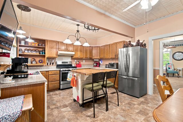 404 S Jefferson St, Winchester, TN 37398