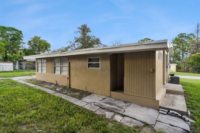 928 VIVIAN TERRACE, Deltona, FL 32725