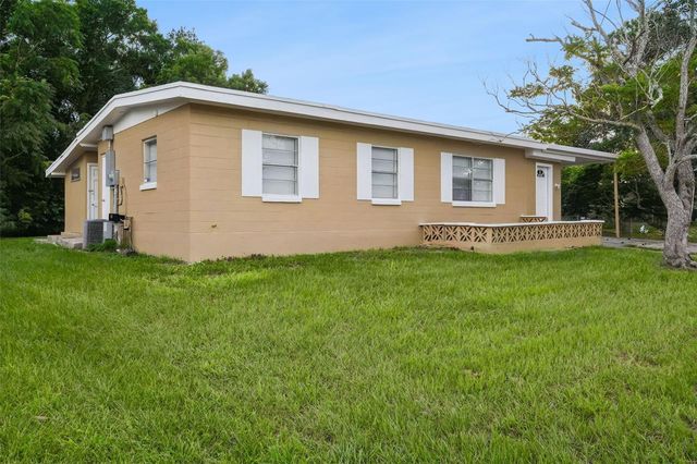 928 VIVIAN TERRACE, Deltona, FL 32725