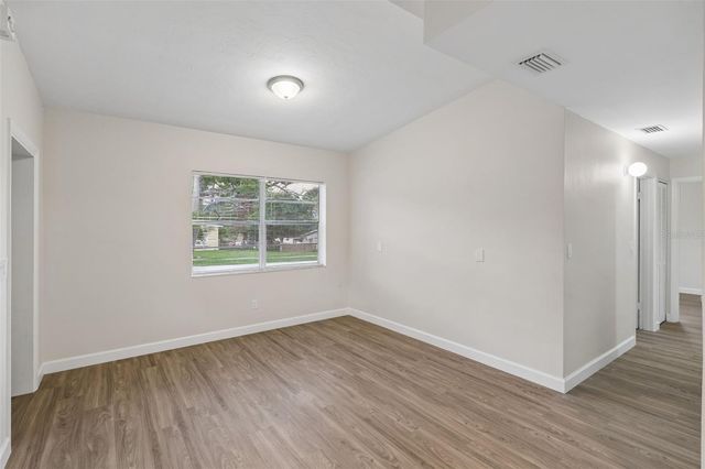 928 VIVIAN TERRACE, Deltona, FL 32725