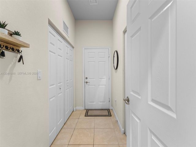 9171 SW 172nd Ave, Miami, FL 33196