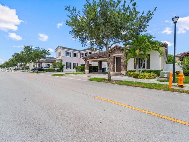 9171 SW 172nd Ave, Miami, FL 33196