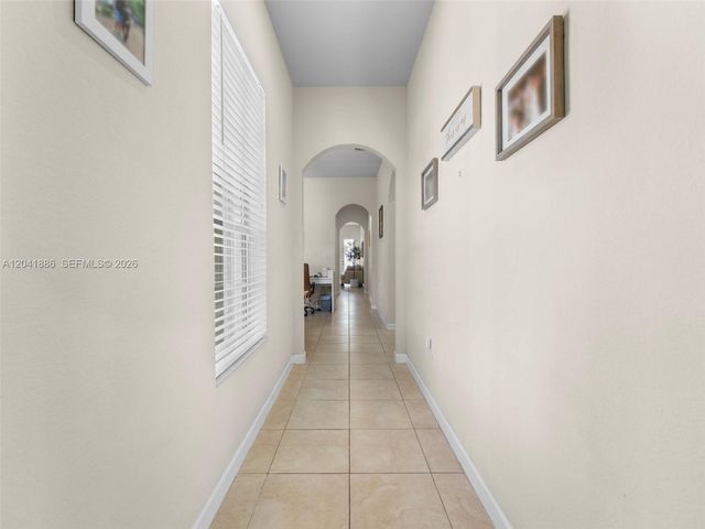 9171 SW 172nd Ave, Miami, FL 33196