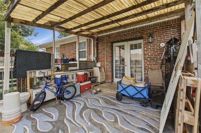10949 E 3rd Street, Tulsa, OK 74128