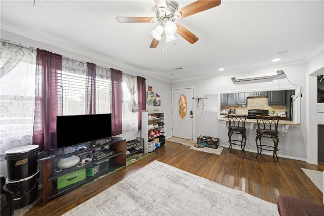 10949 E 3rd Street, Tulsa, OK 74128