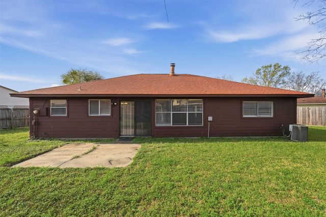 1418 Crawley Court, Channelview, TX 77530