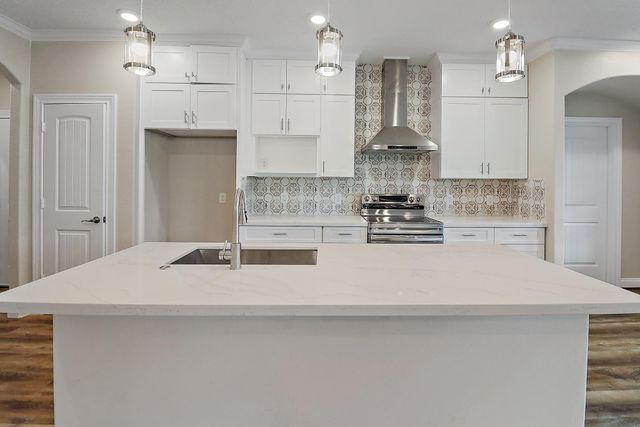 16050 Sea Palms Dr, Crosby, TX 77532