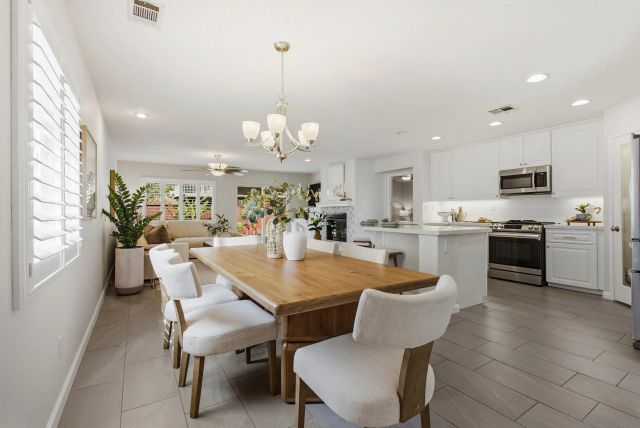 1053 Manteca, Oceanside, CA 92057