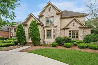 5338 BINGHURST Court, Suwanee, GA 30024
