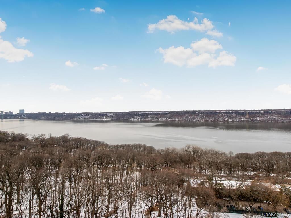 3671 Hudson Manor Terrace 17A, Bronx, NY 10463