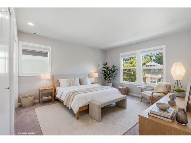 1924 Se SHERRETT St, Portland, OR 97202