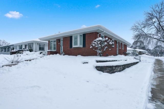 3401 S 86th STREET, Milwaukee, WI 53227