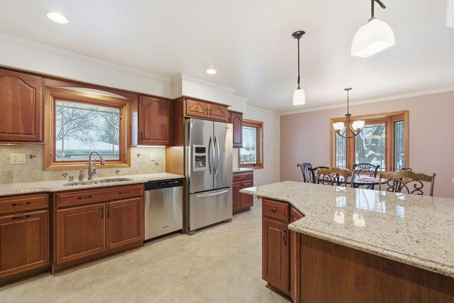 3401 S 86th STREET, Milwaukee, WI 53227