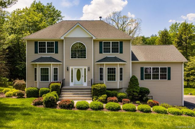 41 Philip Drive, Montgomery, NY 12549