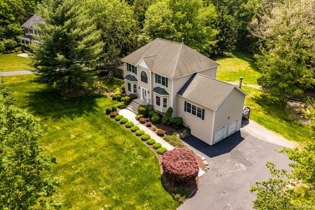41 Philip Drive, Montgomery, NY 12549