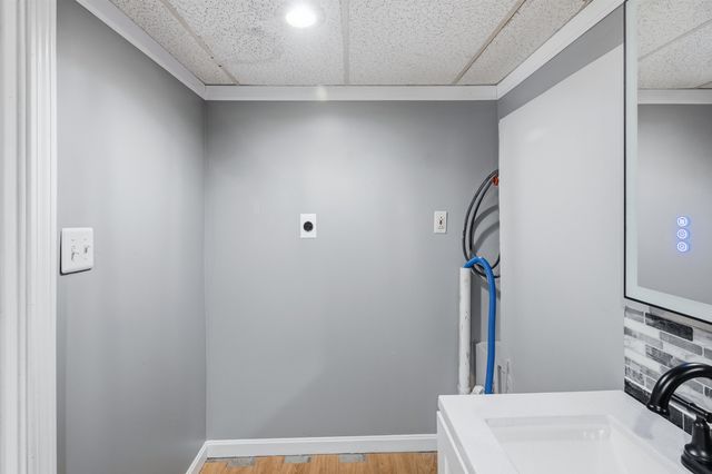 81 Theophile Street, Manchester, NH 03102