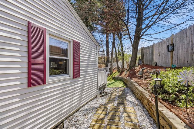 81 Theophile Street, Manchester, NH 03102