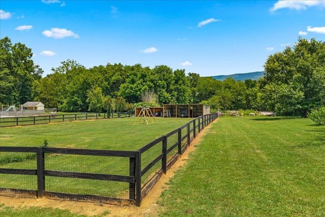 119 County Road 887, Etowah, TN 37331