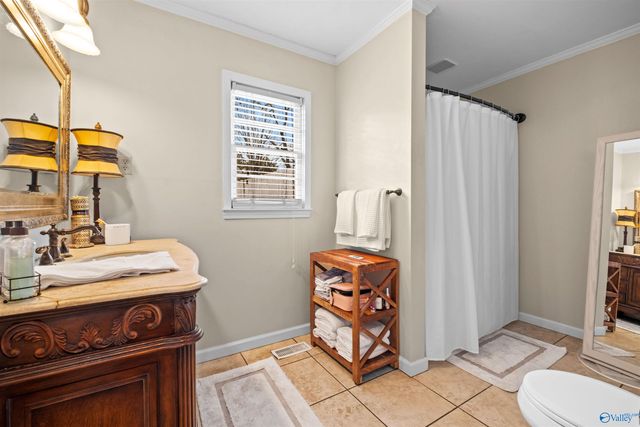 237 Brookhaven Drive, Gadsden, AL 35901