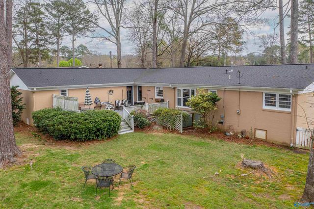 237 Brookhaven Drive, Gadsden, AL 35901