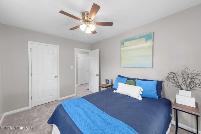 2447 Portsmouth Avenue, Toledo, OH 43613