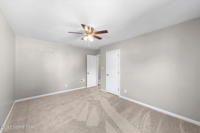 2447 Portsmouth Avenue, Toledo, OH 43613