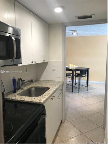 20850 San Simeon Way 1075, Miami, FL 33179