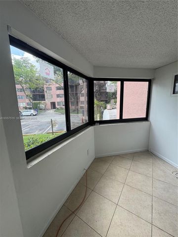 20850 San Simeon Way 1075, Miami, FL 33179