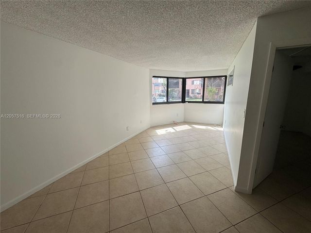 20850 San Simeon Way 1075, Miami, FL 33179