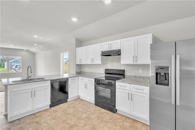 3229 Wolf Creek Street, Springdale, AR 72764