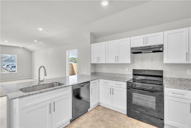 3229 Wolf Creek Street, Springdale, AR 72764