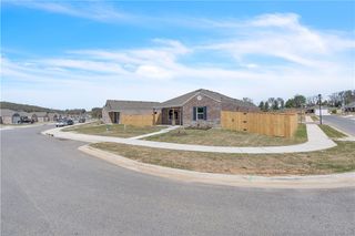 3229 Wolf Creek Street, Springdale, AR 72764