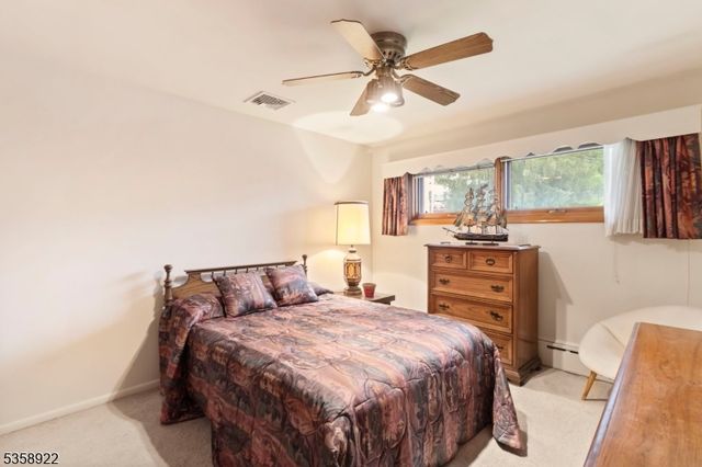 35 Hillside Ave, Netcong Boro, NJ 07857