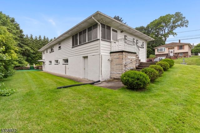 35 Hillside Ave, Netcong Boro, NJ 07857