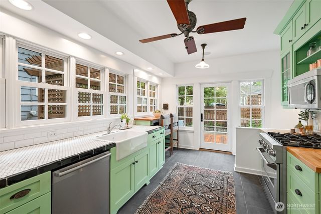 1113 NE Ravenna Blvd, Seattle, WA 98105