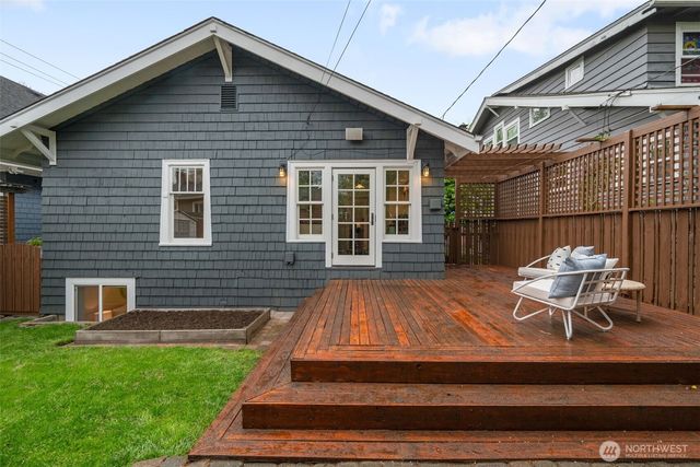1113 NE Ravenna Blvd, Seattle, WA 98105