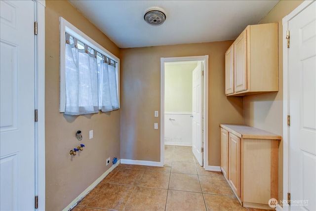 1214 Hemlock Street, Milton, WA 98354