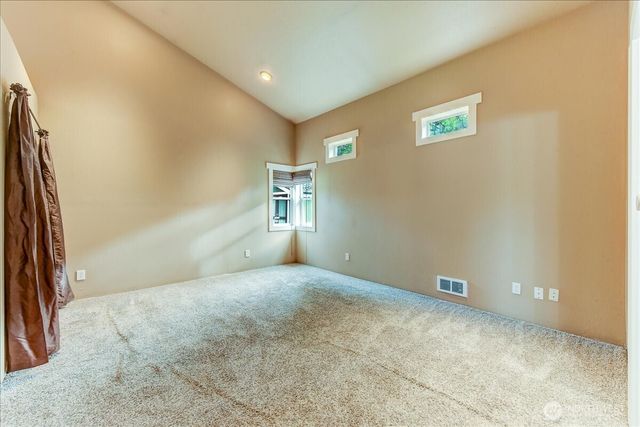 1214 Hemlock Street, Milton, WA 98354