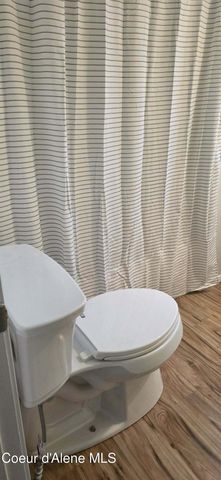 8852 W Meadow Brook CIR, Rathdrum, ID 83858