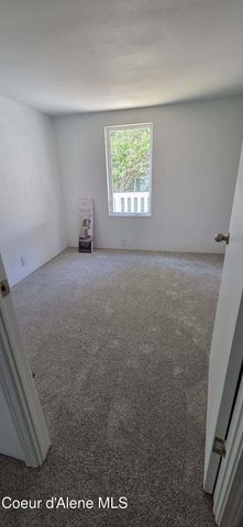 8852 W Meadow Brook CIR, Rathdrum, ID 83858