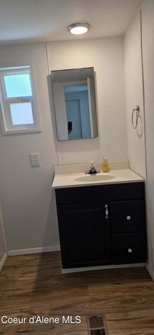 8852 W Meadow Brook CIR, Rathdrum, ID 83858