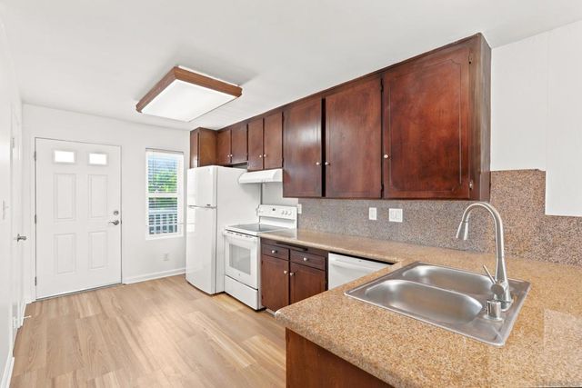1111 Seacoast Dr 46, Imperial Beach, CA 91932