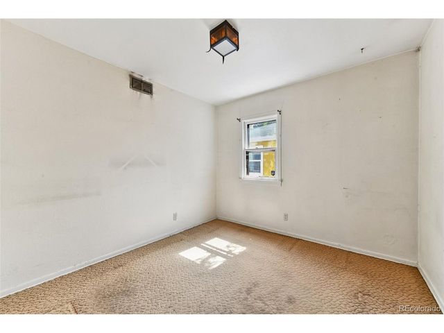 1563 S Newton St, Denver, CO 80219