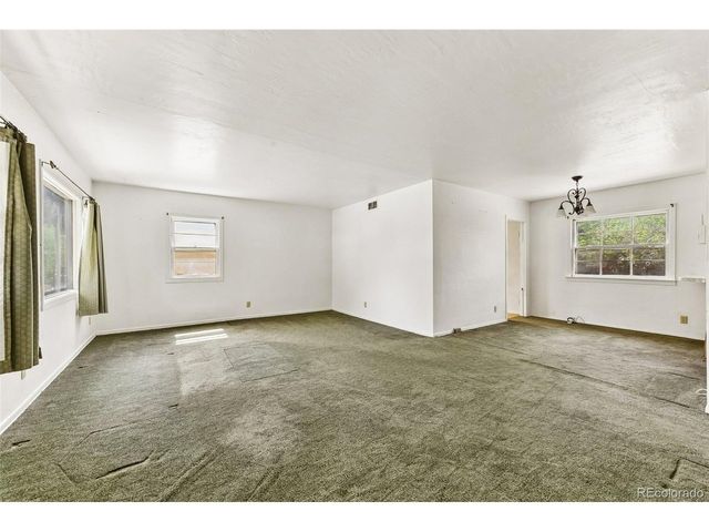 1563 S Newton St, Denver, CO 80219