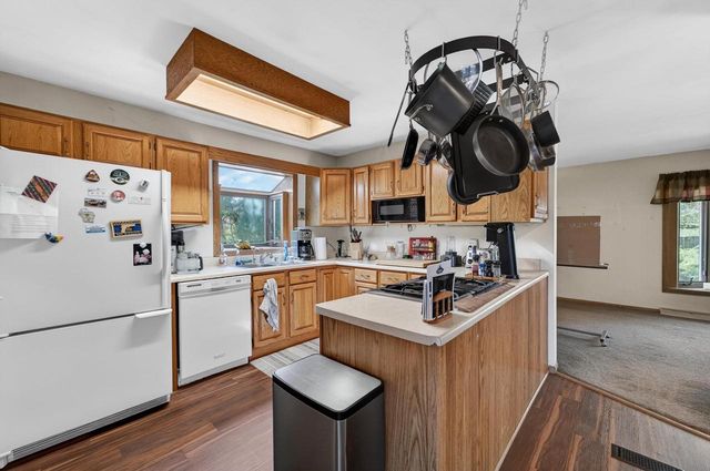 7231 Fortune Drive, Middleton, WI 53562