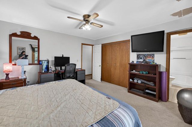 7231 Fortune Drive, Middleton, WI 53562