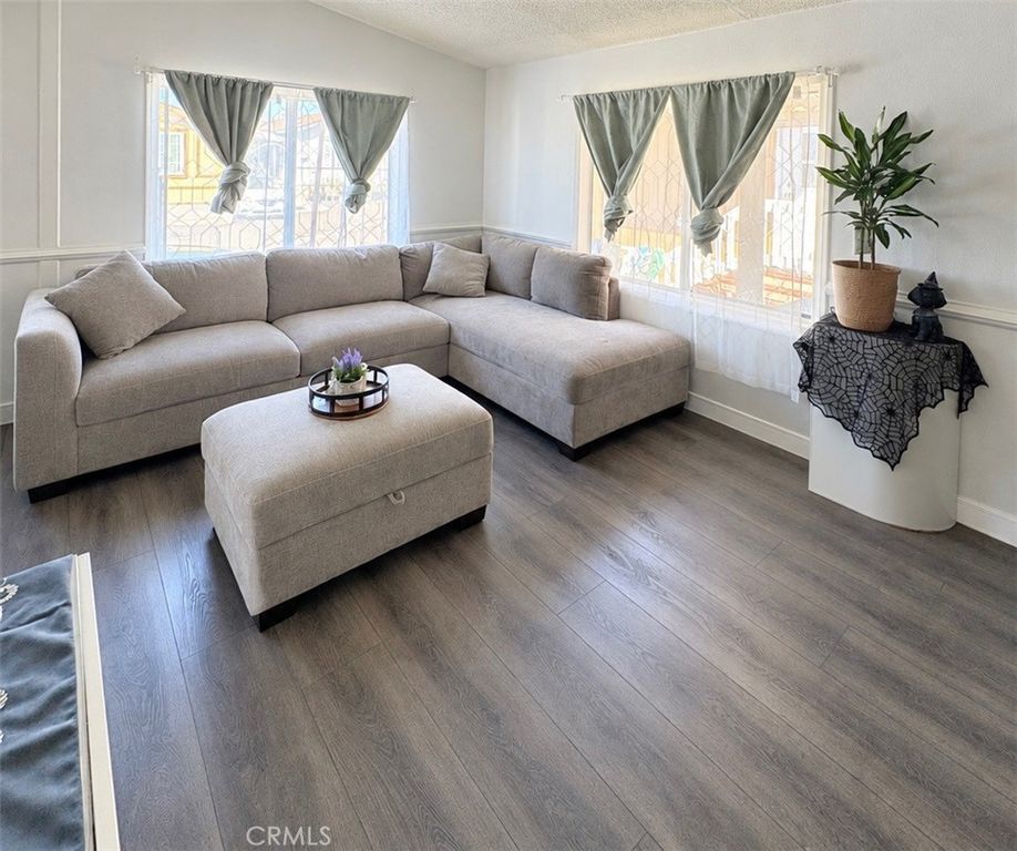 7887 Lampson Avenue 16, Garden Grove, CA 92841 — photo 2