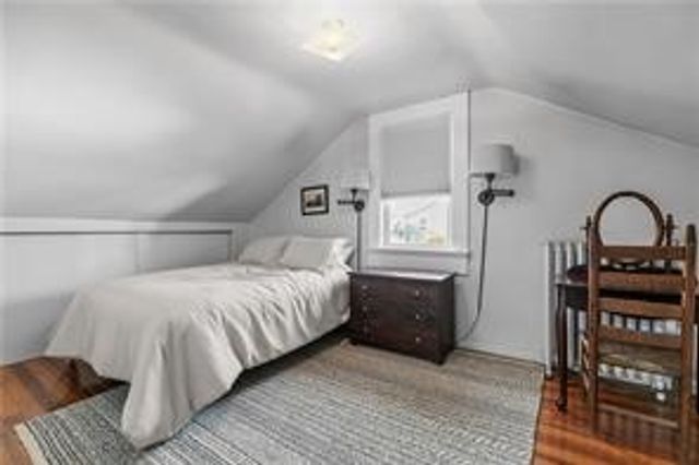 14 Dearborn Street, Newport, RI 02840