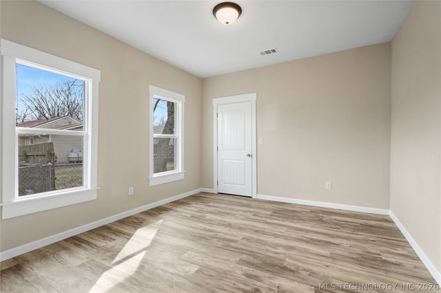 116 11th Avenue NW, Ardmore, OK 73401