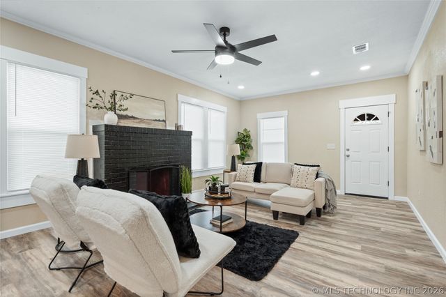 116 11th Avenue NW, Ardmore, OK 73401